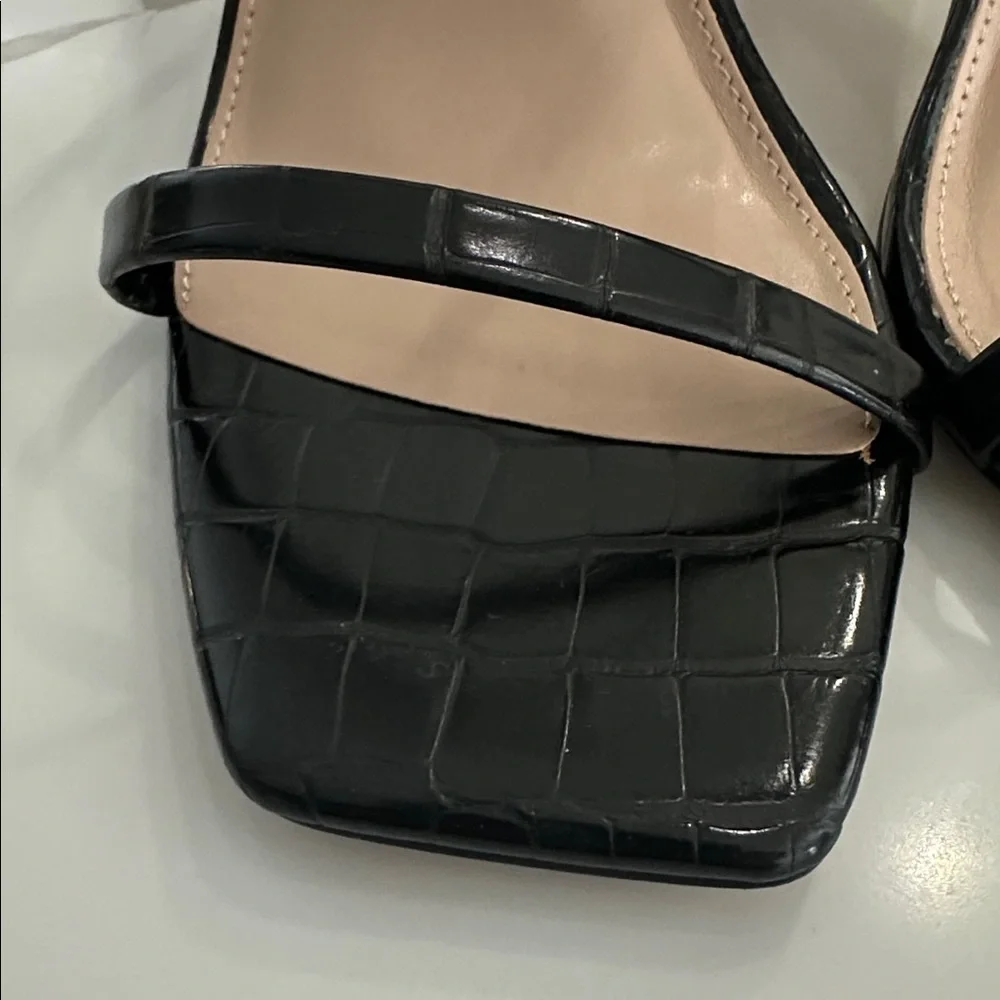 NWOT The Drop Black Strappy Slide Sandals Wide Narrow Wedge SZ 9 3.5” heel - Picture 2 of 6